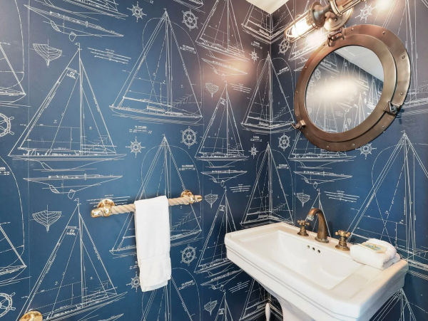 Six Bedroom Home on the Canal in Anna Maria